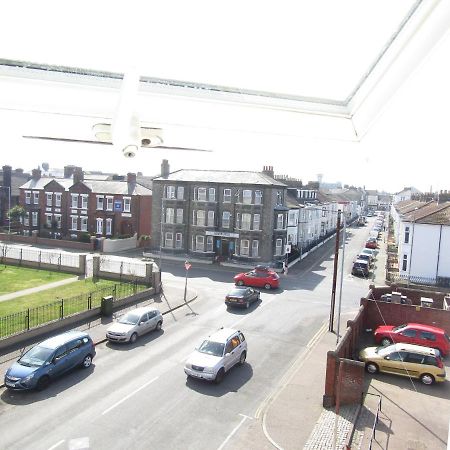 Silverstone House Great Yarmouth Exterior photo